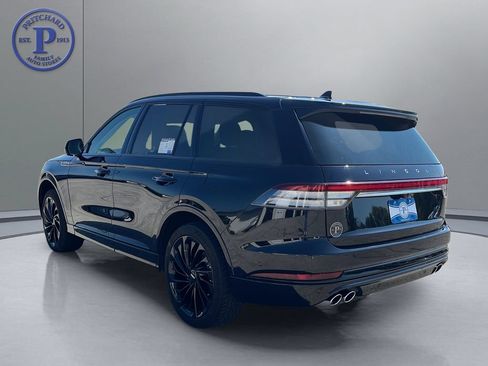 Used 2023 Lincoln Aviator Reserve w/ Equipment Group 201A AWD/4WD image 5