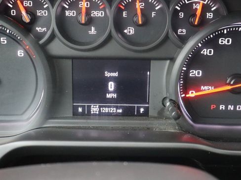 Used 2021 Chevrolet Silverado 1500 Custom image 15