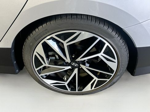 Used 2024 Hyundai Ioniq 6 SEL AWD/4WD image 11