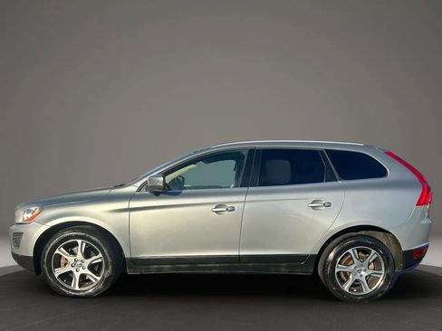 Used 2011 Volvo XC60 T6 image 12