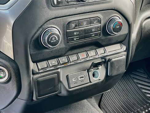 Used 2022 Chevrolet Silverado 1500 Custom RWD image 15