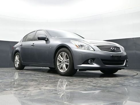 Used 2015 INFINITI Q40 w/ Navigation Package image 34