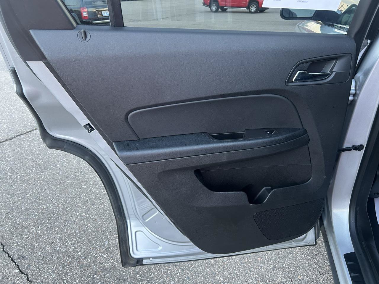 Used 2014 GMC Terrain SLE FWD image 13