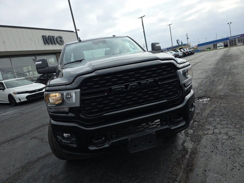 Used 2024 RAM 2500 Big Horn w/ Night Edition image 11