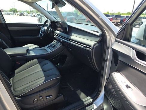 Used 2023 Hyundai Palisade SEL w/ Premium Package AWD/4WD image 18