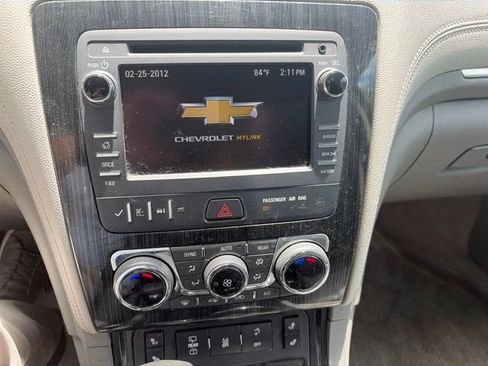 Used 2017 Chevrolet Traverse LT AWD/4WD image 12
