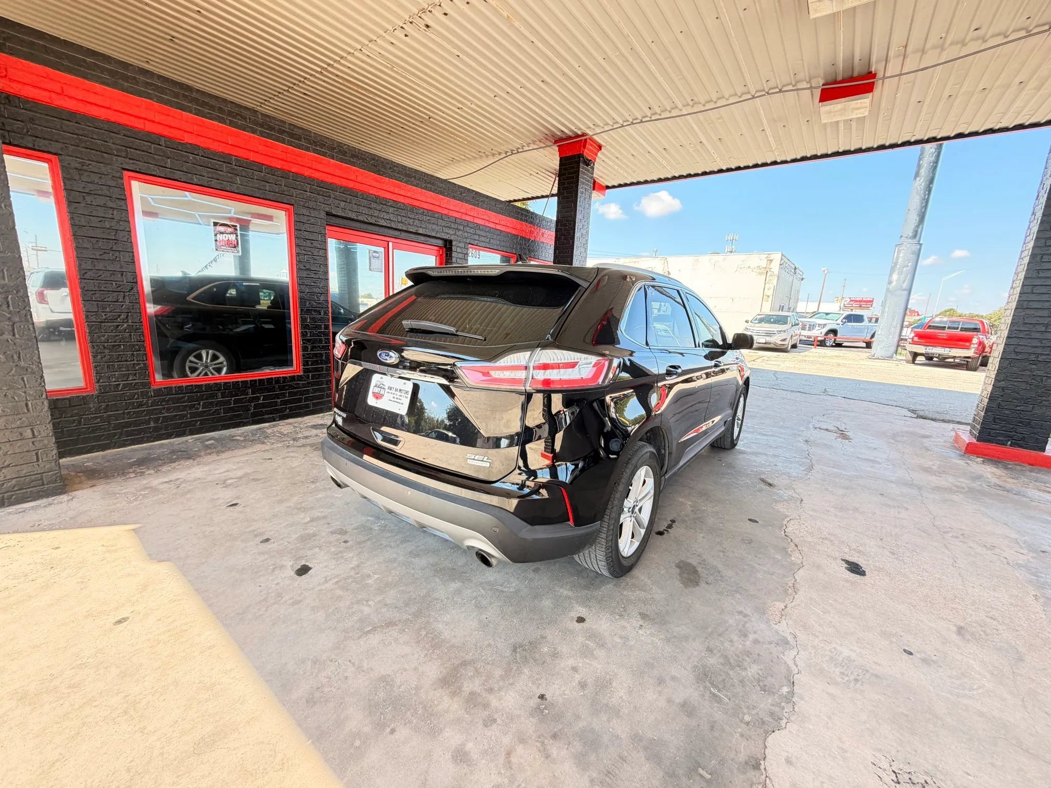 Used 2020 Ford Edge SEL w/ Convenience Package FWD image 5