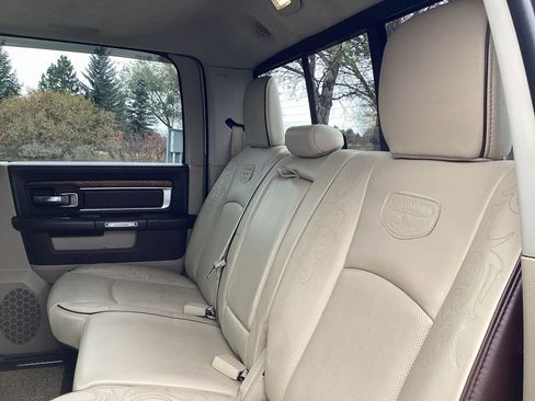 Used 2018 RAM 1500 Laramie Longhorn w/ Longhorn Special Edition image 10