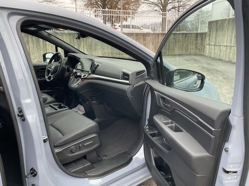 Certified 2025 Honda Odyssey Sport-L image 27