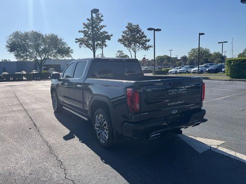 Used 2023 GMC Sierra 1500 Denali Ultimate image 3