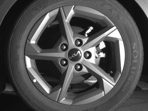 Used 2025 Kia K4 FWD image 14