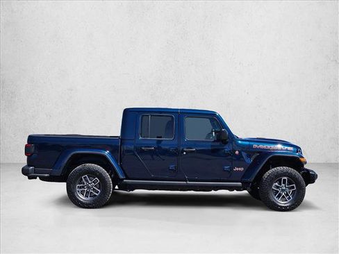 Used 2025 Jeep Gladiator Mojave image 4