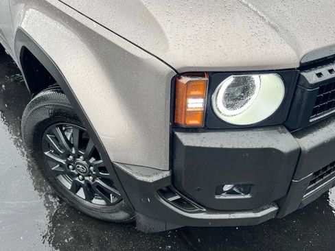 Used 2025 Toyota Land Cruiser image 2