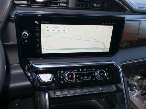 New 2026 GMC Sierra 3500 Denali Ultimate AWD/4WD image 18