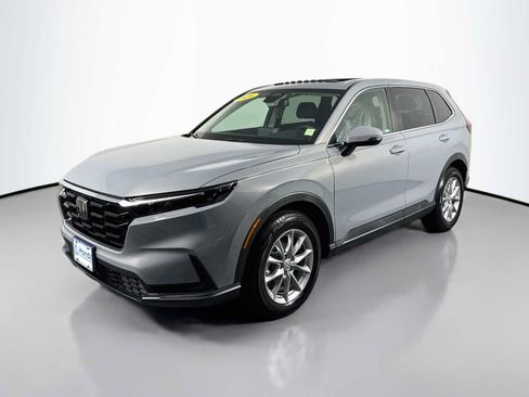 Used 2026 Honda CR-V EX image 3