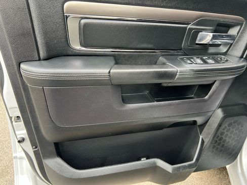 Used 2016 RAM 1500 Sport image 11