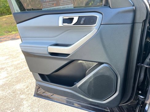 Used 2023 Ford Explorer XLT w/ Equipment Group 202A image 16