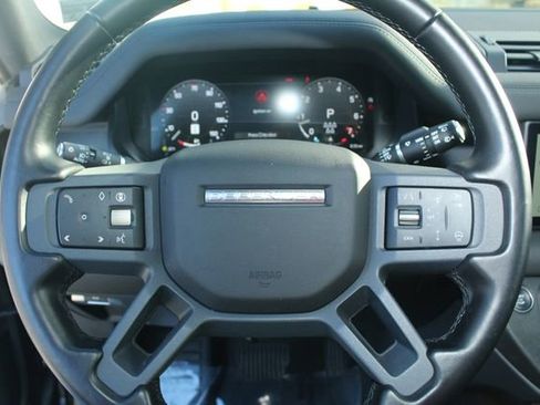 Used 2024 Land Rover Defender 110 X-Dynamic SE image 17
