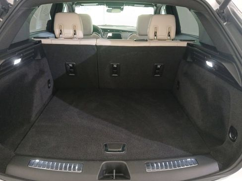 Certified 2023 Cadillac XT4 Sport AWD/4WD image 9