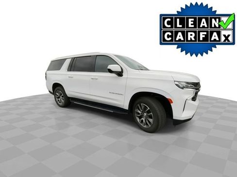 Used 2023 Chevrolet Suburban LS image 2