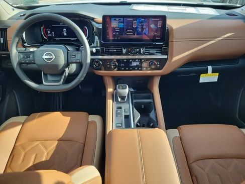 New 2026 Nissan Pathfinder Platinum w/ Cargo Package FWD image 5