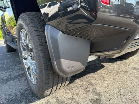 New 2025 GMC Hummer EV 3X w/ LPO, Sport Package image 58