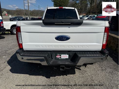 Used 2018 Ford F450 Lariat w/ Lariat Ultimate Package AWD/4WD image 6