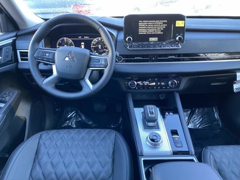 New 2025 Mitsubishi Outlander SEL S-AWC AWD image 8