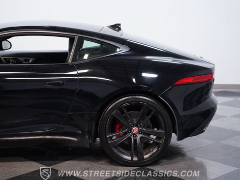 Used 2016 Jaguar F-TYPE Coupe RWD image 22