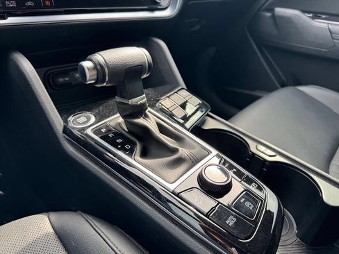 Certified 2025 Kia Sportage X-Line AWD/4WD image 20
