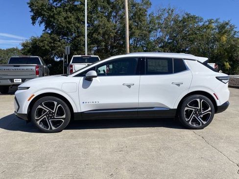 New 2026 Chevrolet Equinox EV LT w/ Convenience Package II image 2