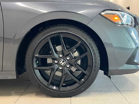Used 2024 Honda Civic Sport image 7
