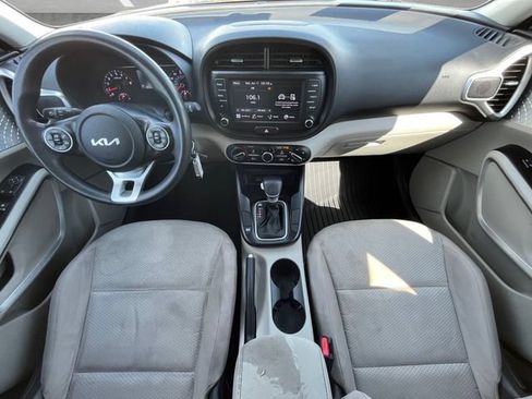 Used 2022 Kia Soul LX w/ Technology Package FWD image 20