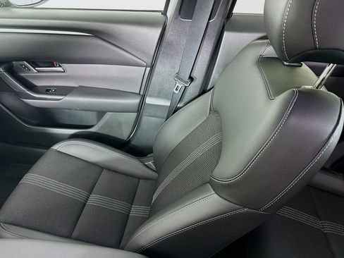 Certified 2025 MAZDA CX-50 AWD 2.5 S w/ Preferred Package image 23