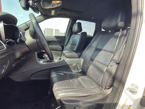 Used 2018 Jeep Grand Cherokee Limited image 13