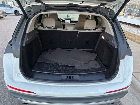 Used 2022 Lincoln Corsair Reserve w/ Equipment Group 201A image 21