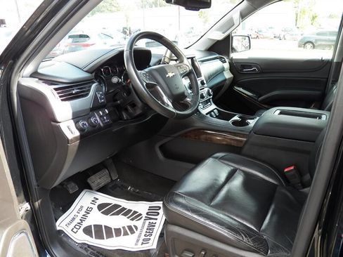 Used 2016 Chevrolet Suburban LT AWD/4WD image 8