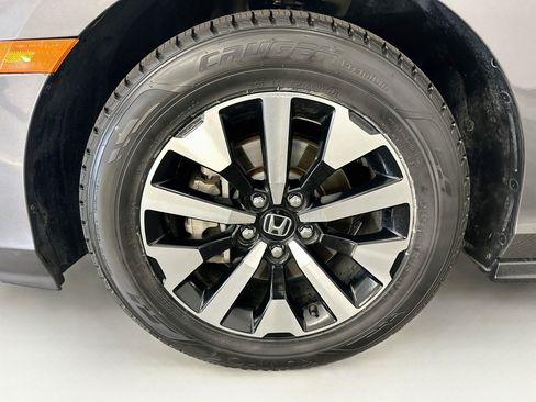 Used 2025 Honda Odyssey EX-L image 37
