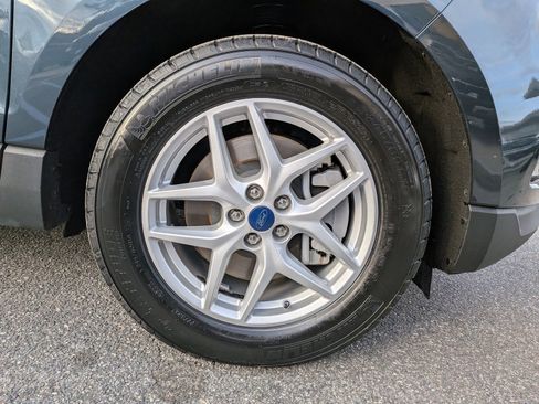 Certified 2022 Ford Edge SEL w/ Convenience Package image 13