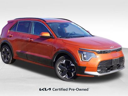 Certified 2023 Kia Niro Wave w/ Wave Preserve Package