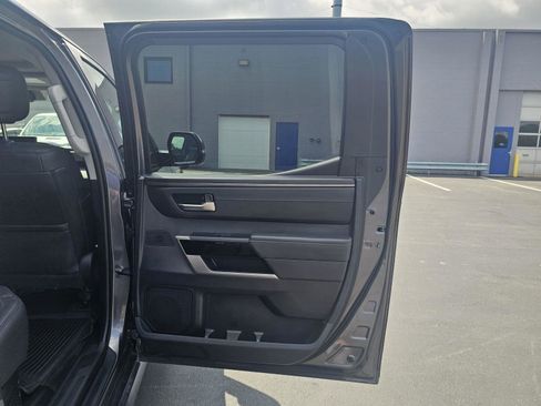 Used 2022 Toyota Tundra Limited image 14