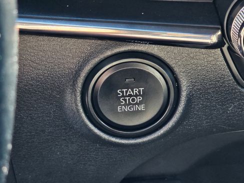 Used 2021 MAZDA MAZDA3 s image 8