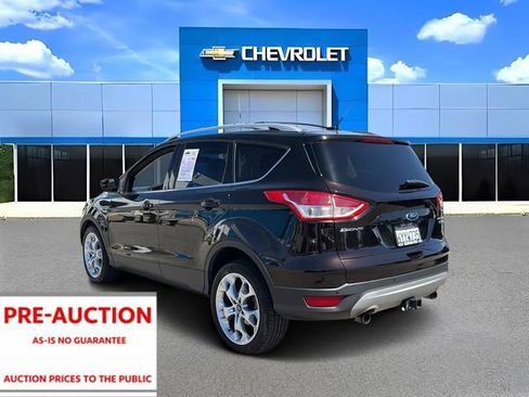 Used 2013 Ford Escape Titanium w/ Class II Trailer Tow Pkg FWD image 5