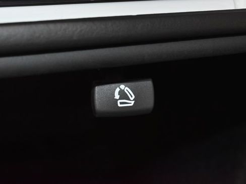 Used 2024 Chevrolet Malibu LT FWD image 39