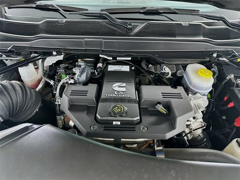 Used 2024 RAM 3500 Laramie w/ Sport Appearance Package image 32