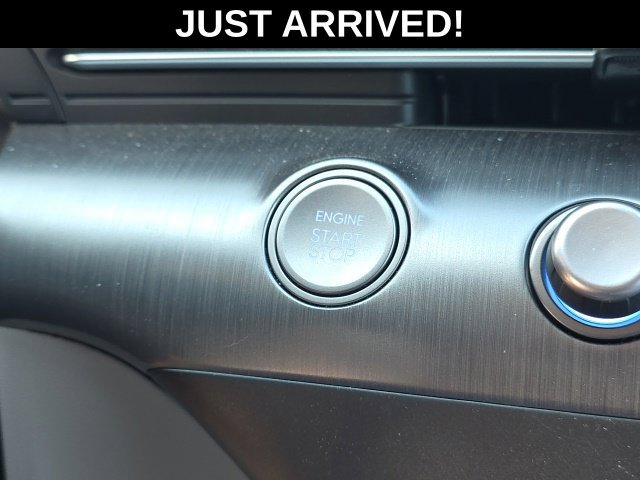 Certified 2024 Hyundai Kona SEL FWD image 13