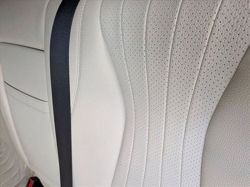 Used 2018 Mercedes-Benz E 300 w/ Premium 1 Package image 20