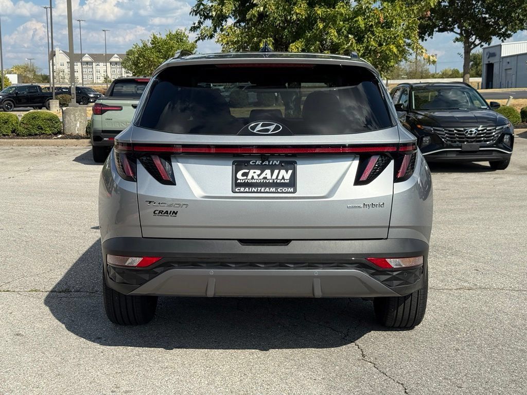 Used 2024 Hyundai Tucson Limited AWD/4WD image 6