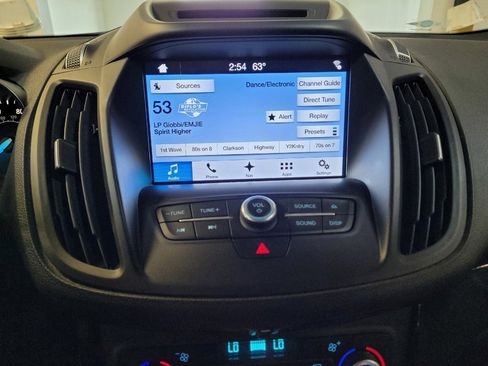 Used 2018 Ford Escape SE w/ SE Sport Appearance Package AWD/4WD image 25