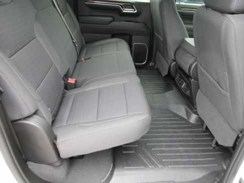 Certified 2023 Chevrolet Silverado 1500 LT w/ Safety Package AWD/4WD image 18
